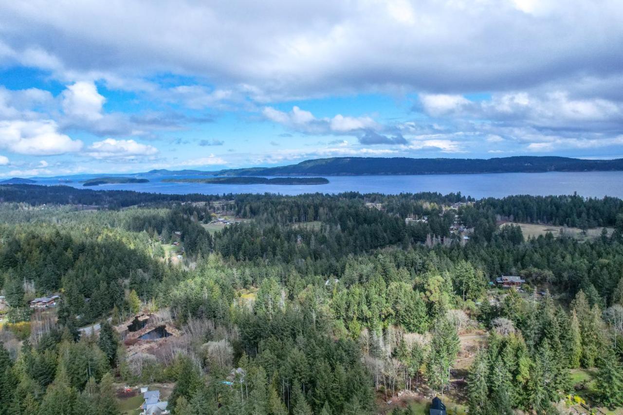 Salt Spring Carriage House B&B Ганг Екстер'єр фото