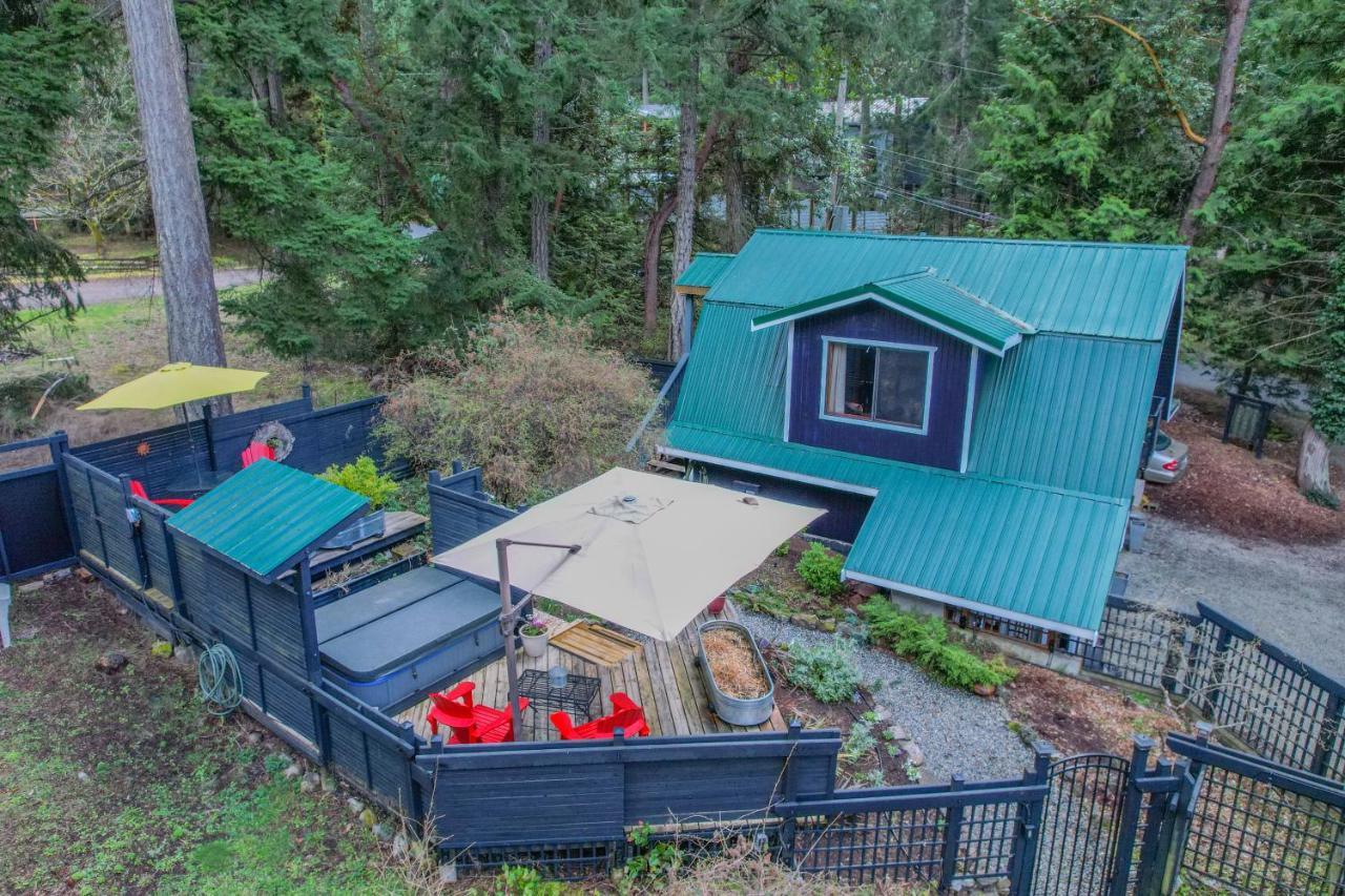 Salt Spring Carriage House B&B Ганг Екстер'єр фото